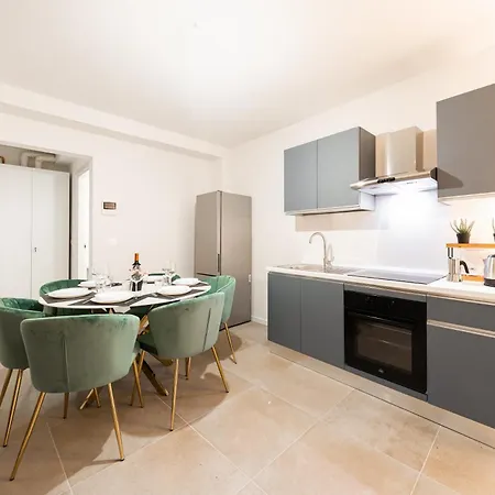 아파트 Fortana In The Heart Of *